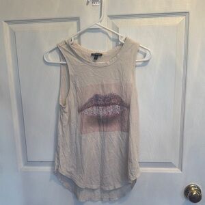 Express Cream Sleeveless Top with Lip Graphic